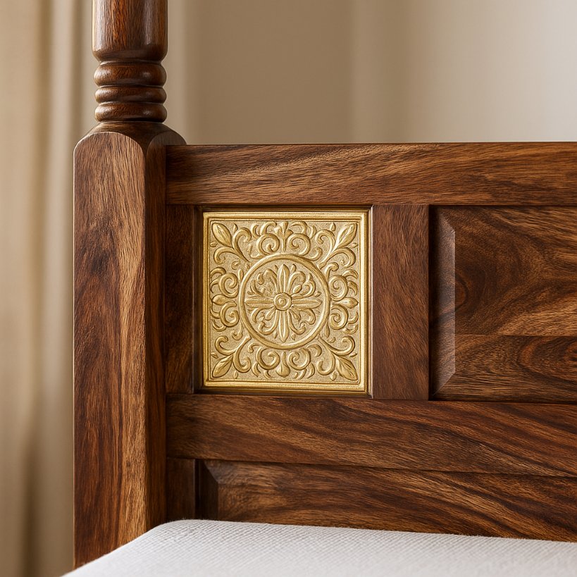 Aangan Royal Canopy Sheesham Bed with Brass Inlay – King/Queen